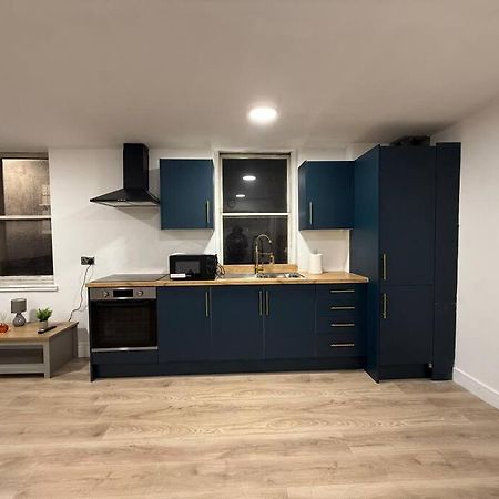 Modern 1 Bedroom - 5 Min Walk From Princess Street Eb1 Эдинбург Экстерьер фото